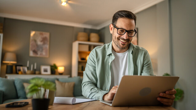 Laptops y Desktops
